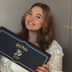 Produktbild Harry Potter - Zauberstab 2er Set und Stein der Weisen Replik 25th Anniversary Geschenkset