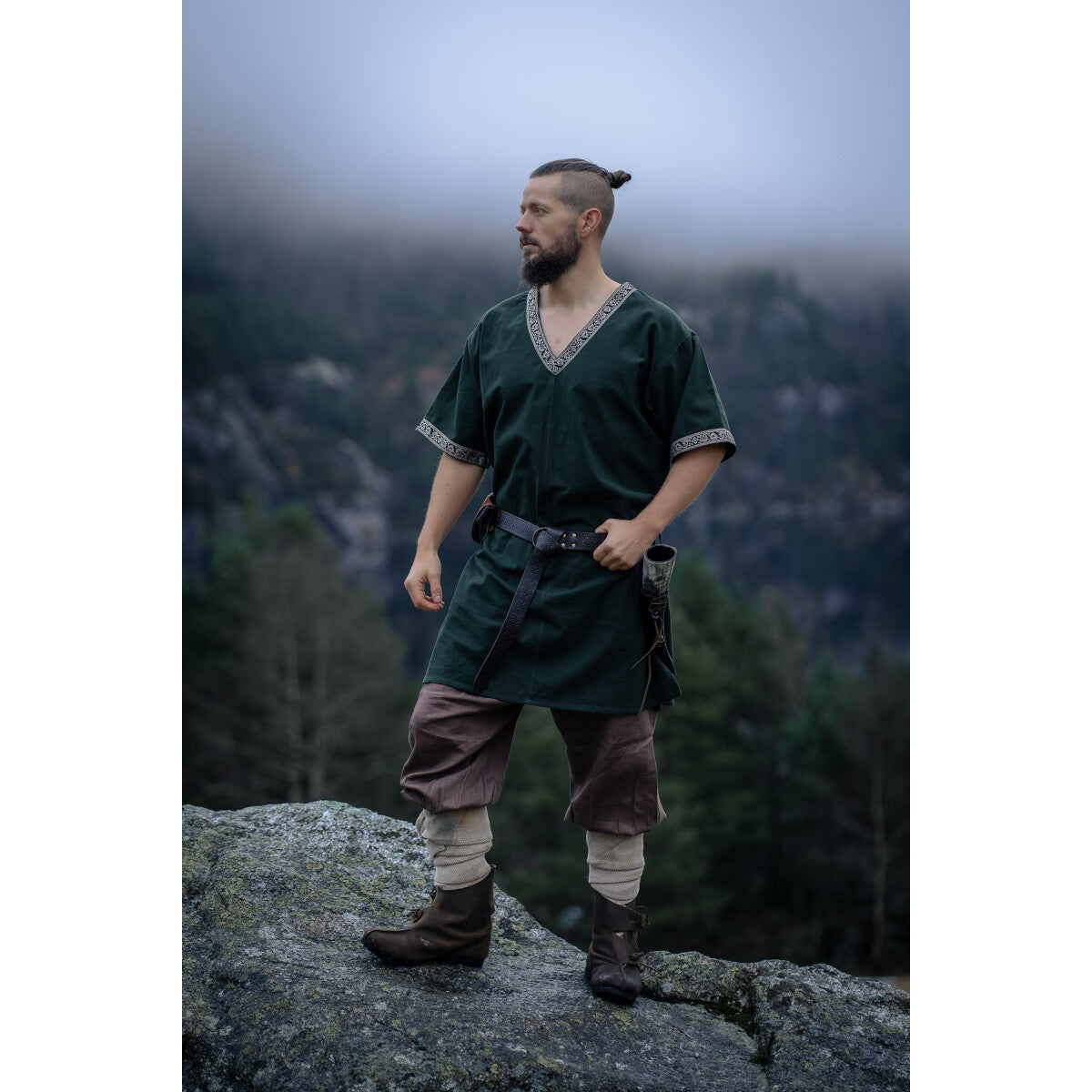Produktbild Mittelalter Kurzarm Tunika Loki grün