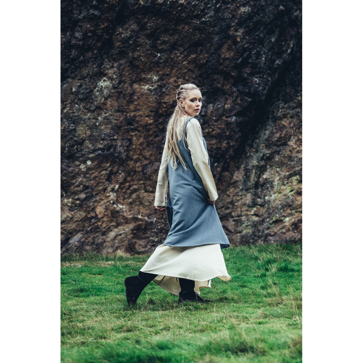 Produktbild Mittelalter Wikinger Überkleid Inka taubenblau
