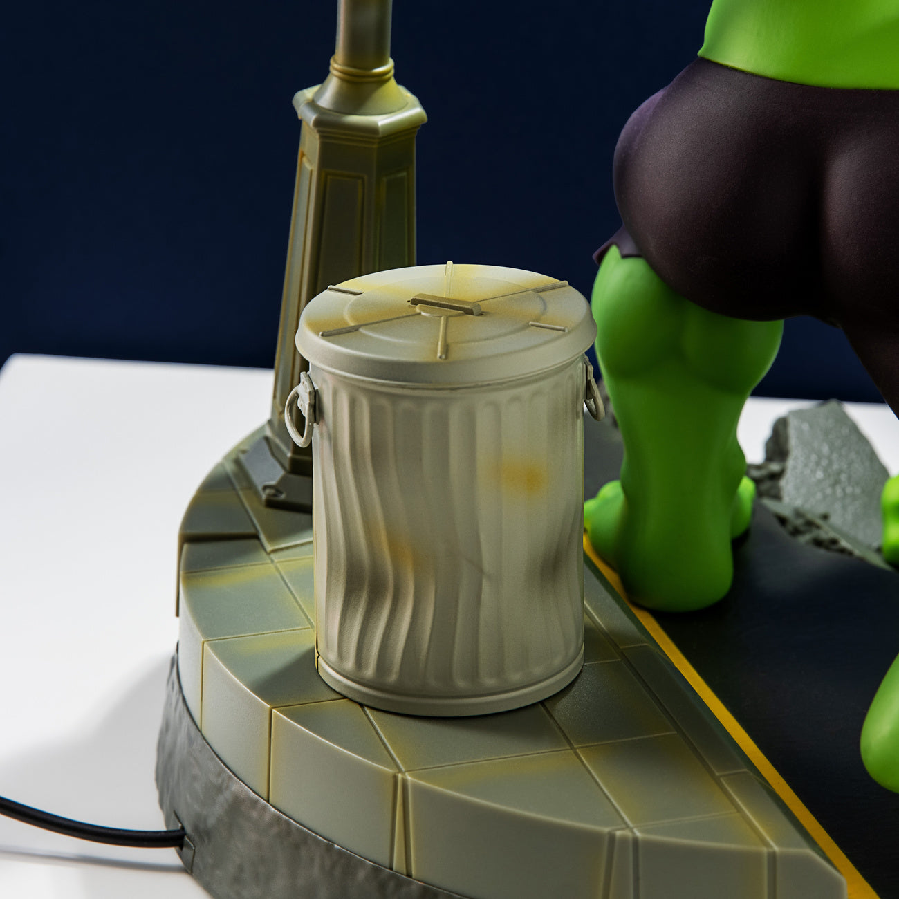 Produktbild Hulk - Tischlampe
