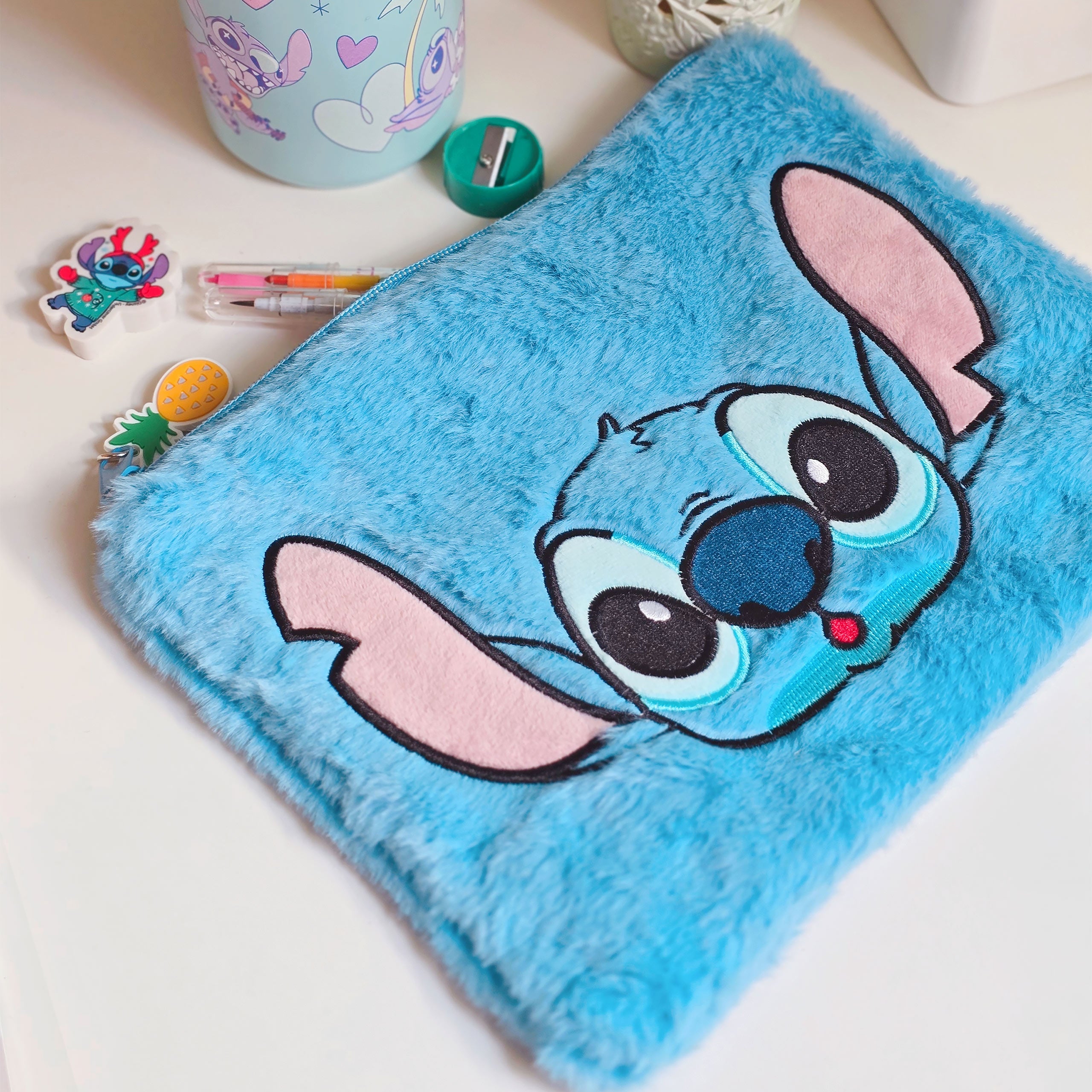 Produktbild Stitch Plüsch Kosmetiktasche - Lilo & Stitch
