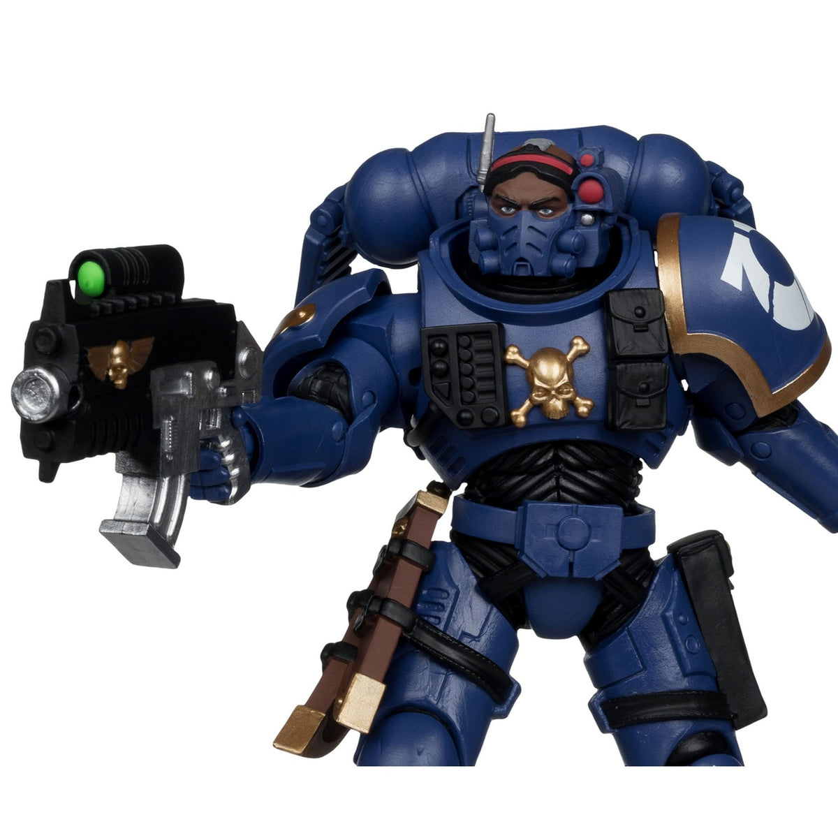 Produktbild Warhammer 40k - Lieutenant in Phobos Armor (Ultramarines) Actionfigur 18cm