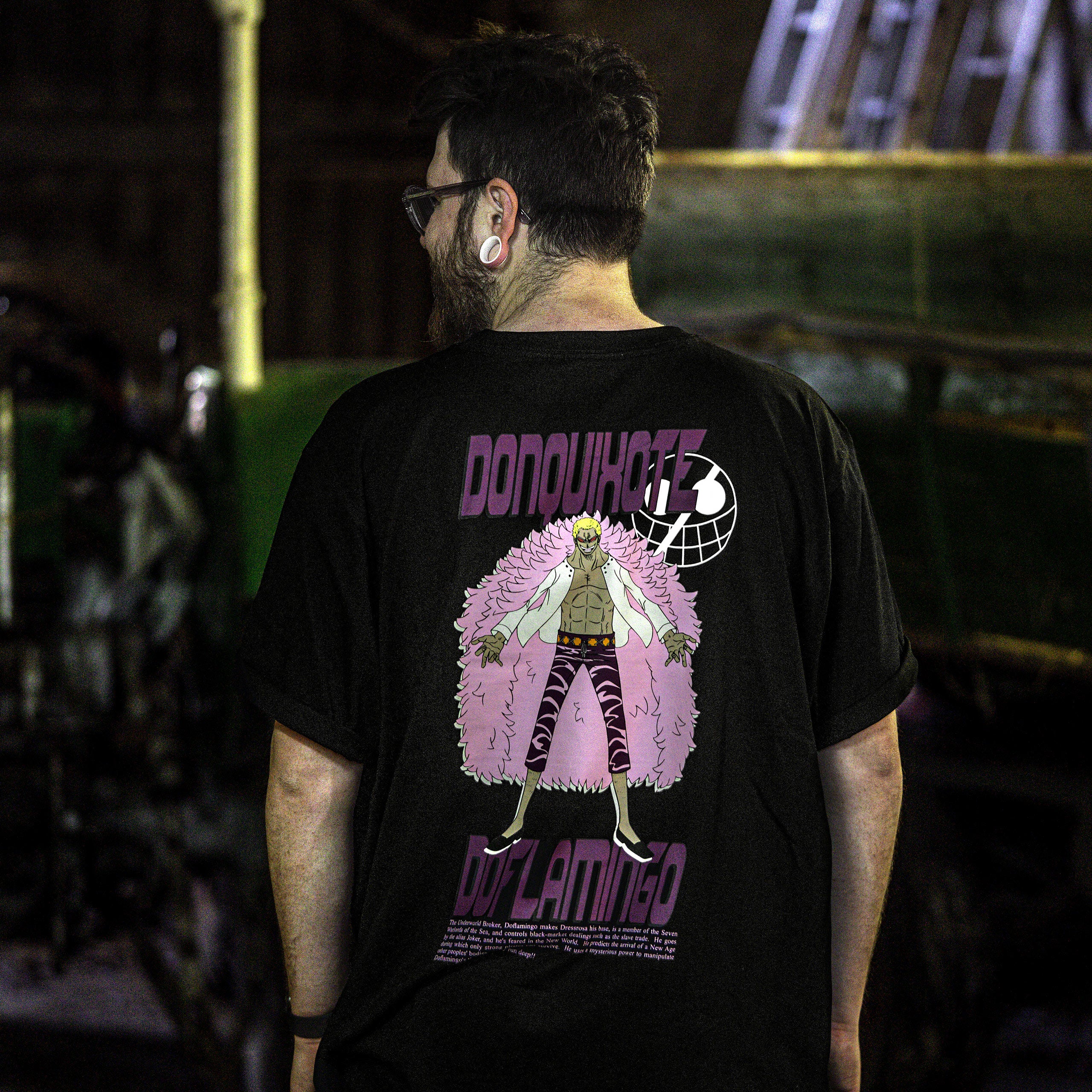 Produktbild One Piece - Don Quixote Doflamingo Oversize T-Shirt schwarz