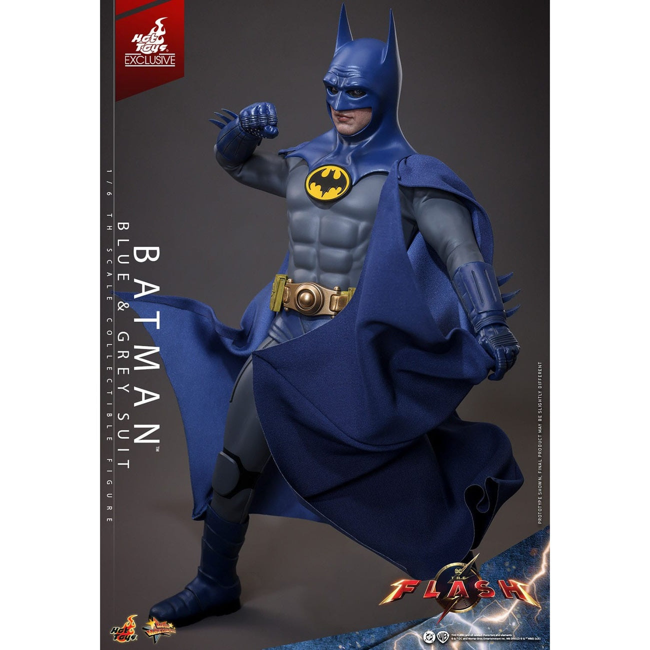 Produktbild The Flash - Batman Masterpiece Actionfigur 1:6 Blue & Grey Suit Limited Edition