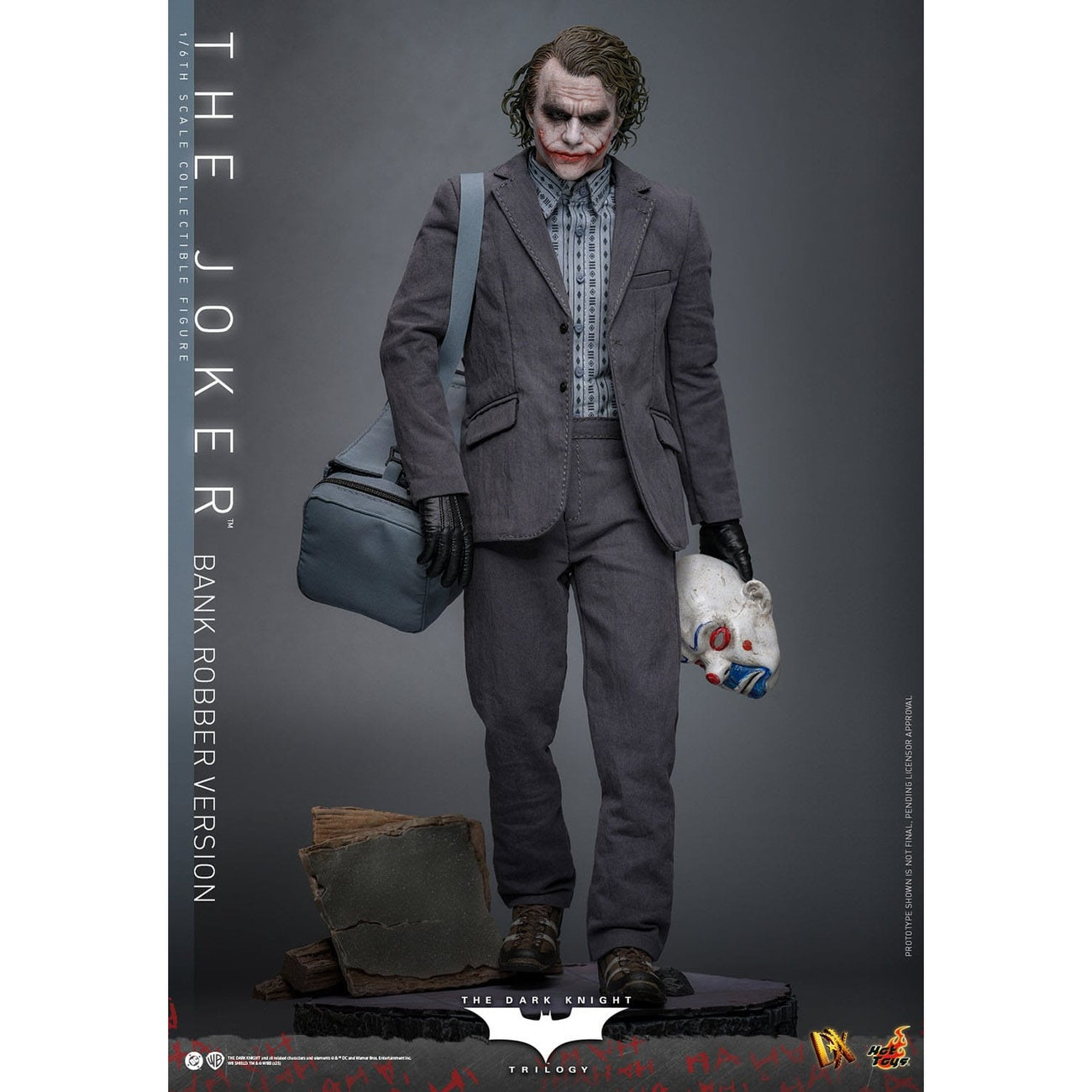 Produktbild The Dark Knight - The Joker Actionfigur 1:6 Bank Robber Version