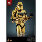 Produktbild Star Wars - Clone Trooper Actionfigur 1:6 Gold Chrome Version Exklusiv