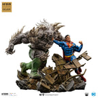 Produktbild DC Comics BDS Art Scale Statue 1/10 Superman vs Doomsday heo EU Exclusive 30 cm