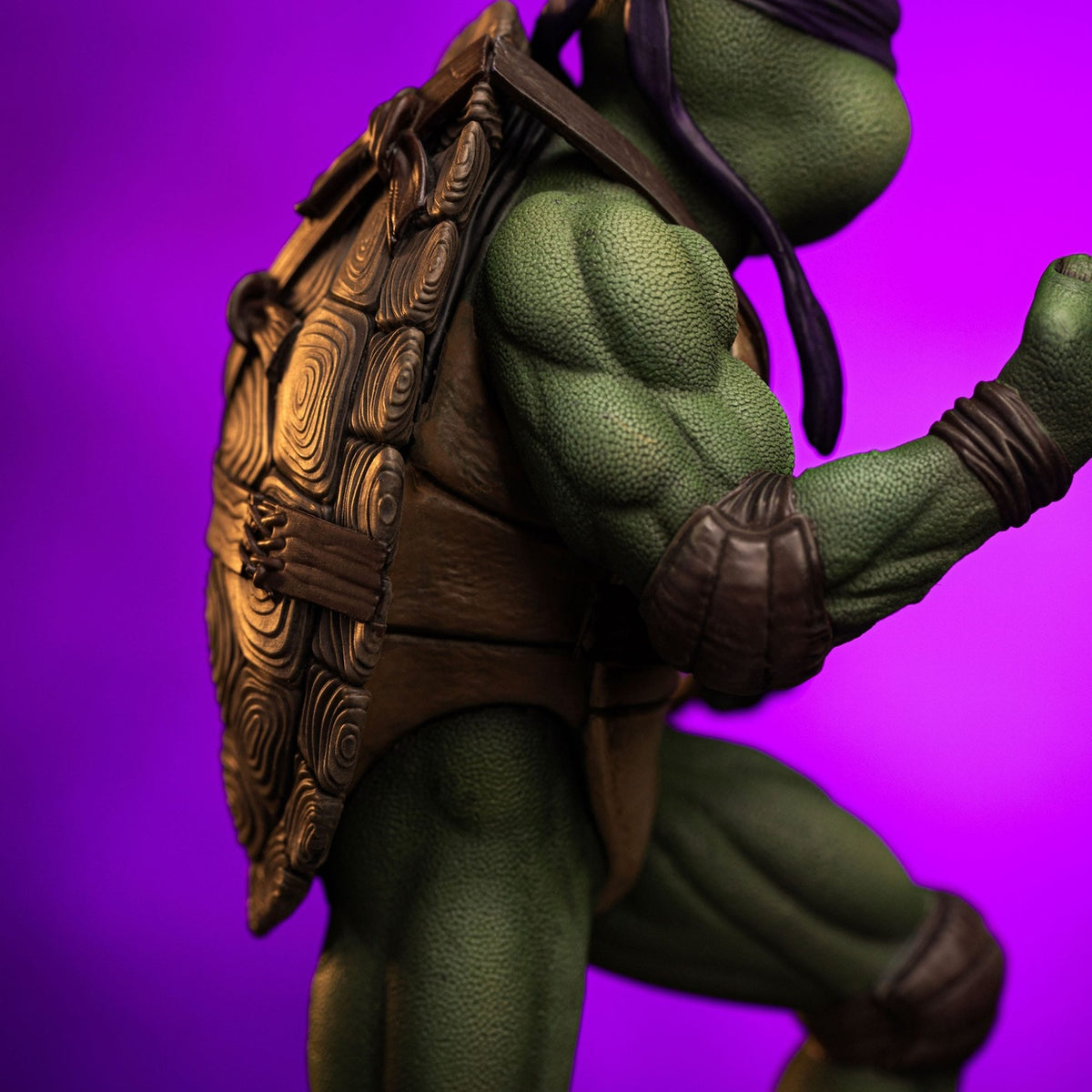 Produktbild Teenage Mutant Ninja Turtles Art Scale Statue 1/10 Donatello 18 cm