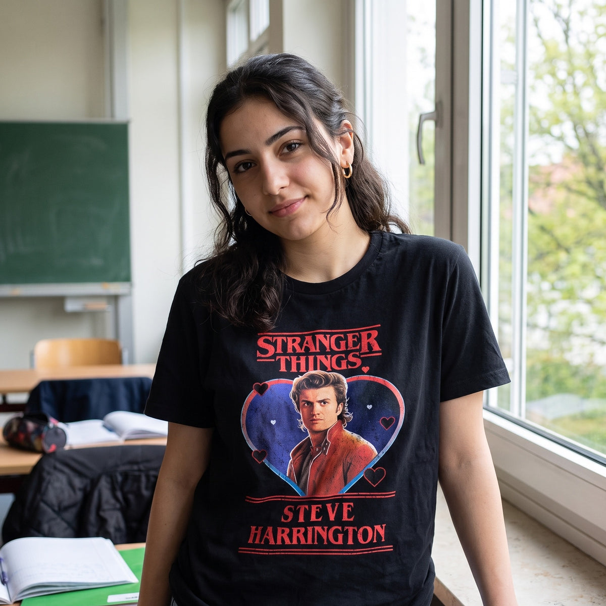 Produktbild Stranger Things - Steve Love T-Shirt schwarz