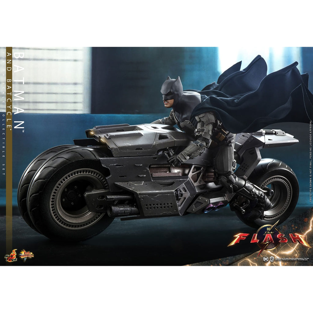 Produktbild The Flash Movie Masterpiece Actionfigur mit Fahrzeug 1/6 Batman & Batcycle Set 30 cm