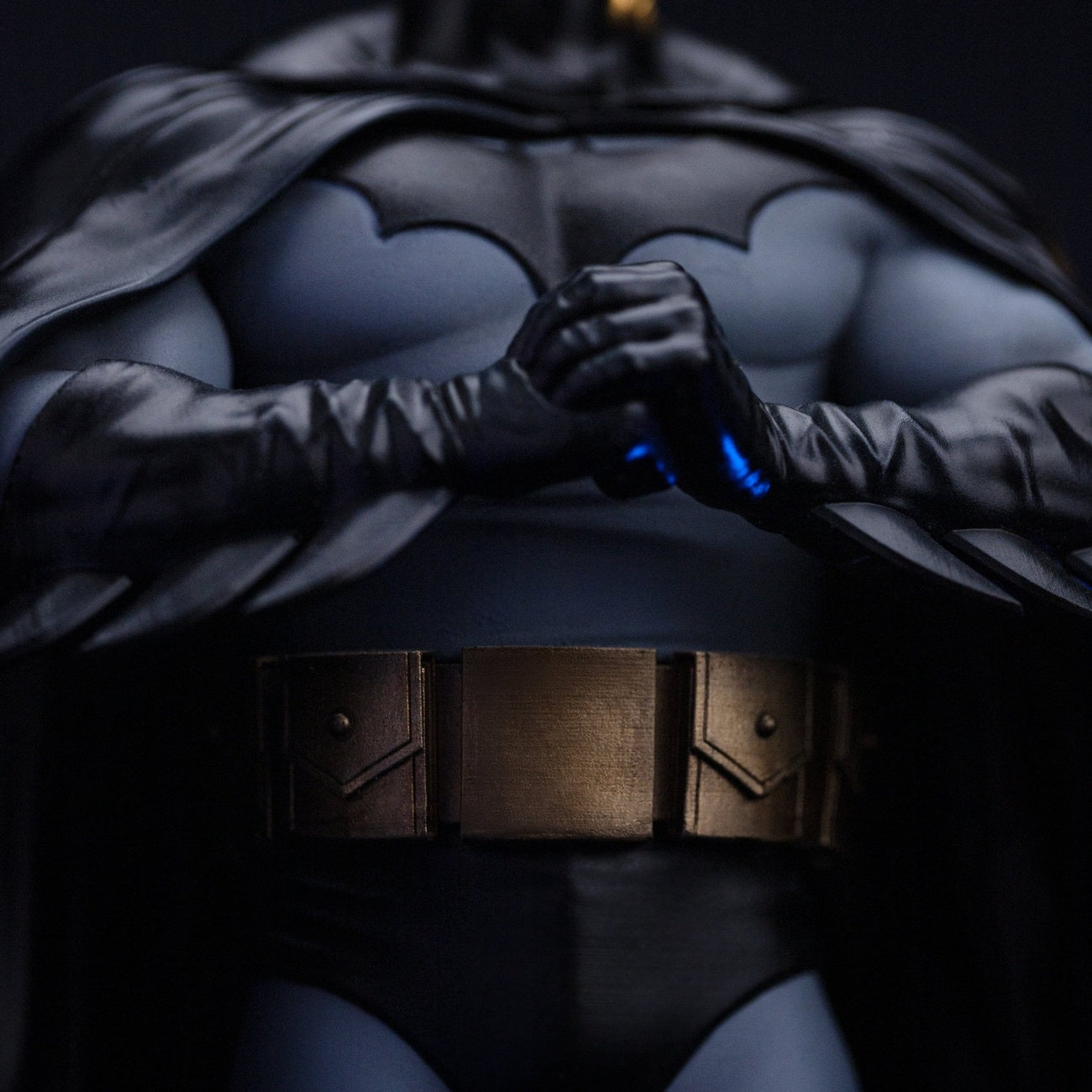 Produktbild DC Comics Art Scale Statue 1/10 Batman Trinity (CCXP Exclusive 2025) 31 cm