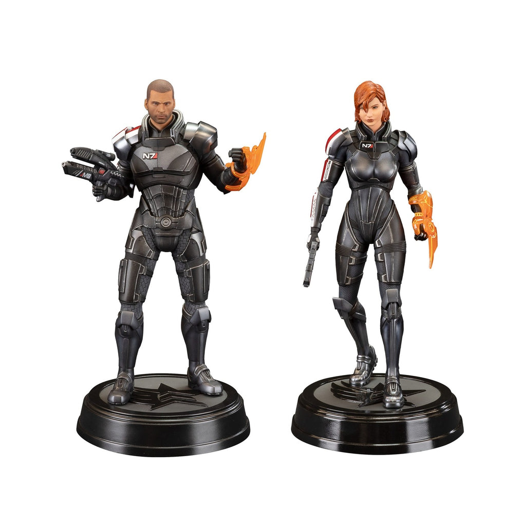 Produktbild Mass Effect PVC Statue Commander John Shepard 23 cm