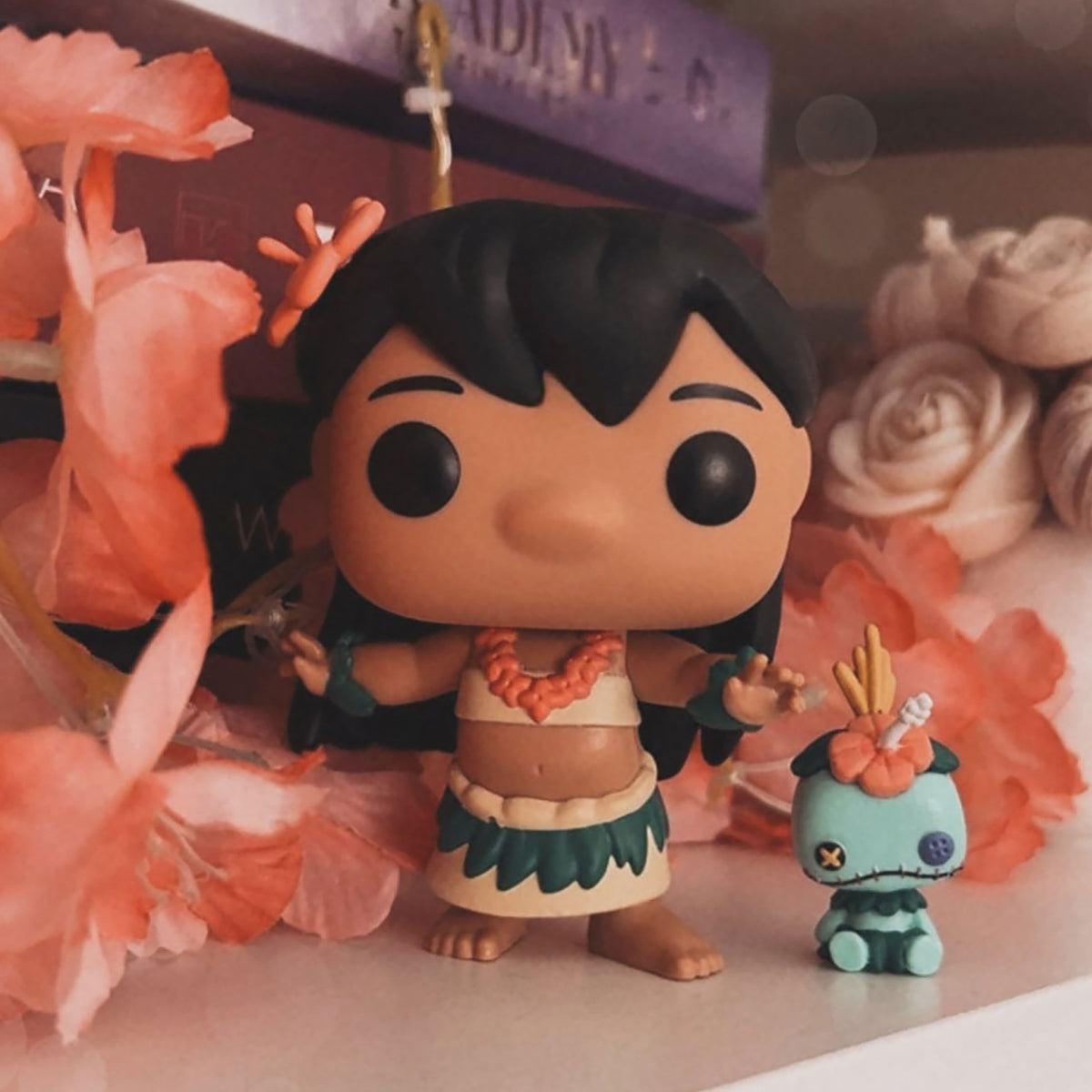Produktbild Lilo & Stitch - Lilo mit Scrumb Funko Pop Figur