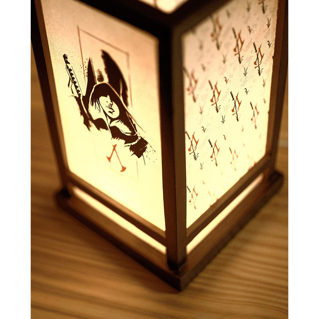 Produktbild Assassin's Creed Shadows LED-Leuchte Lantern 25 cm