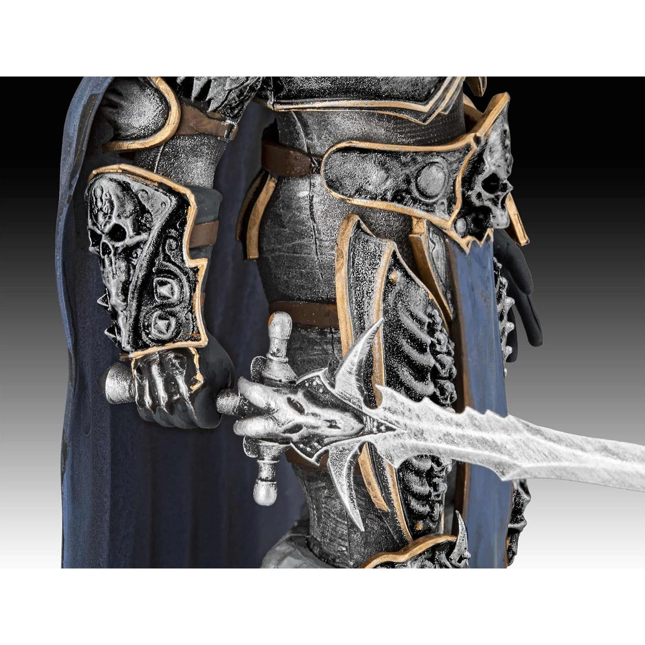 Produktbild World of Warcraft Modellbausatz Geschenkset 1/16 The Lich King 13 cm