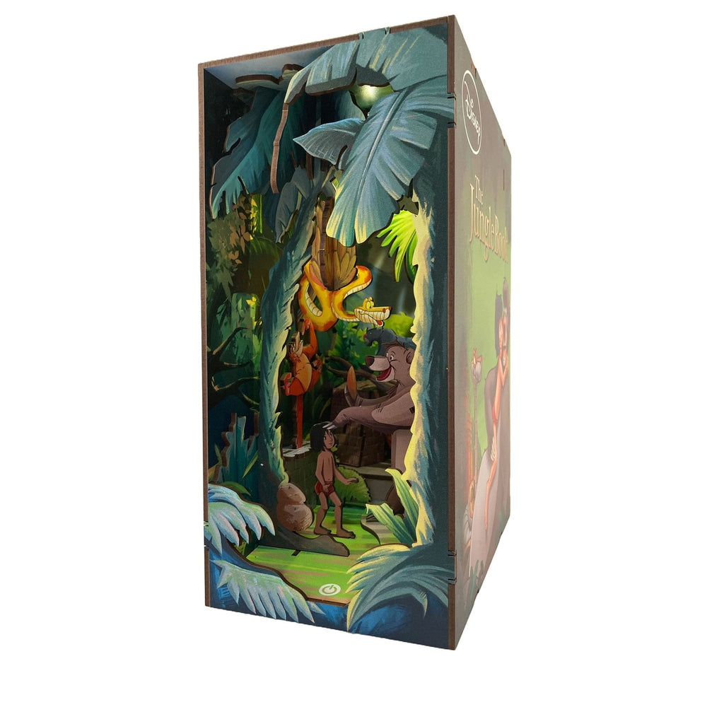 Produktbild Disney Tiny Adventures Book Nook Mini-Diorama Das Dschungelbuch 23 cm
