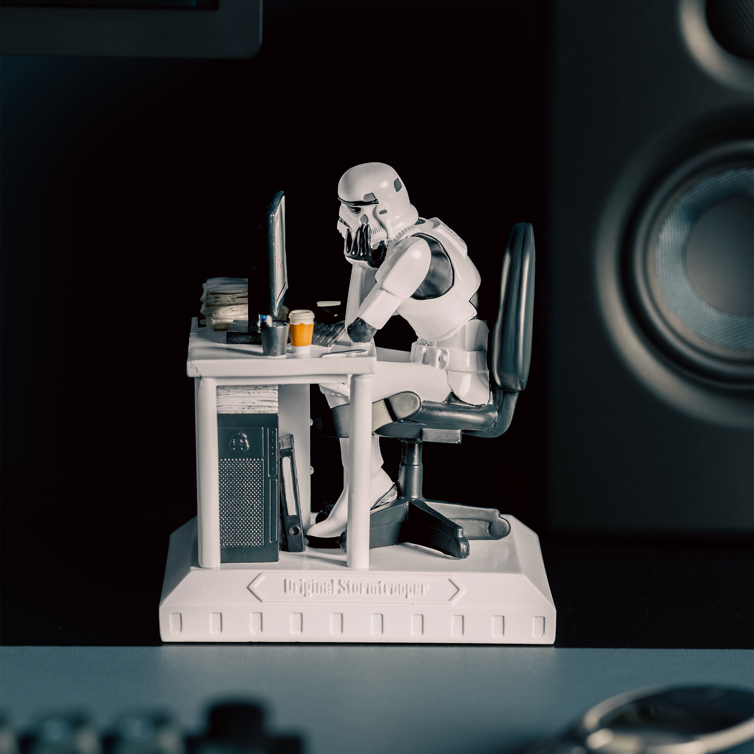 Produktbild Original Stormtrooper - Slave to the Wage Diorama