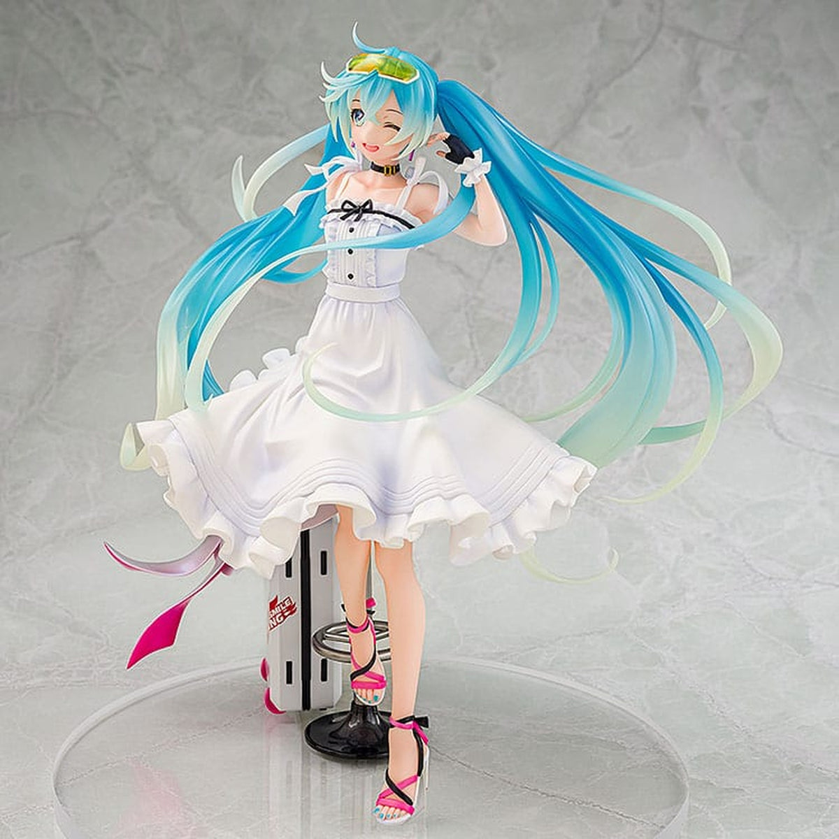 Produktbild Hatsune Miku GT Project Original PVC Statue 1/7 Vacation Style Ver. 24 cm
