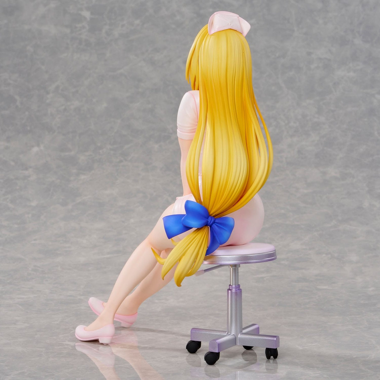 Produktbild To Love-Ru Darkness Statue PVC Nurse Series: Tearju Lunatique 19 cm