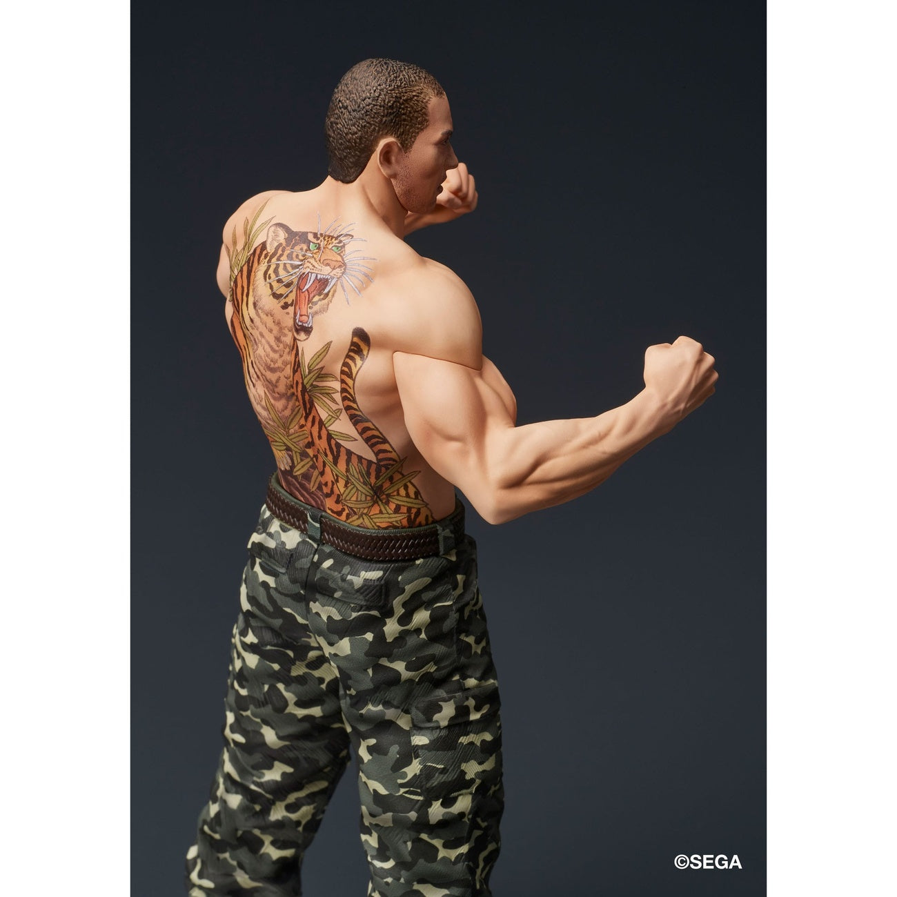 Produktbild Yakuza: Like a Dragon Digsta PVC Statue Taiga Saejima Battle Style Ver. 18 cm