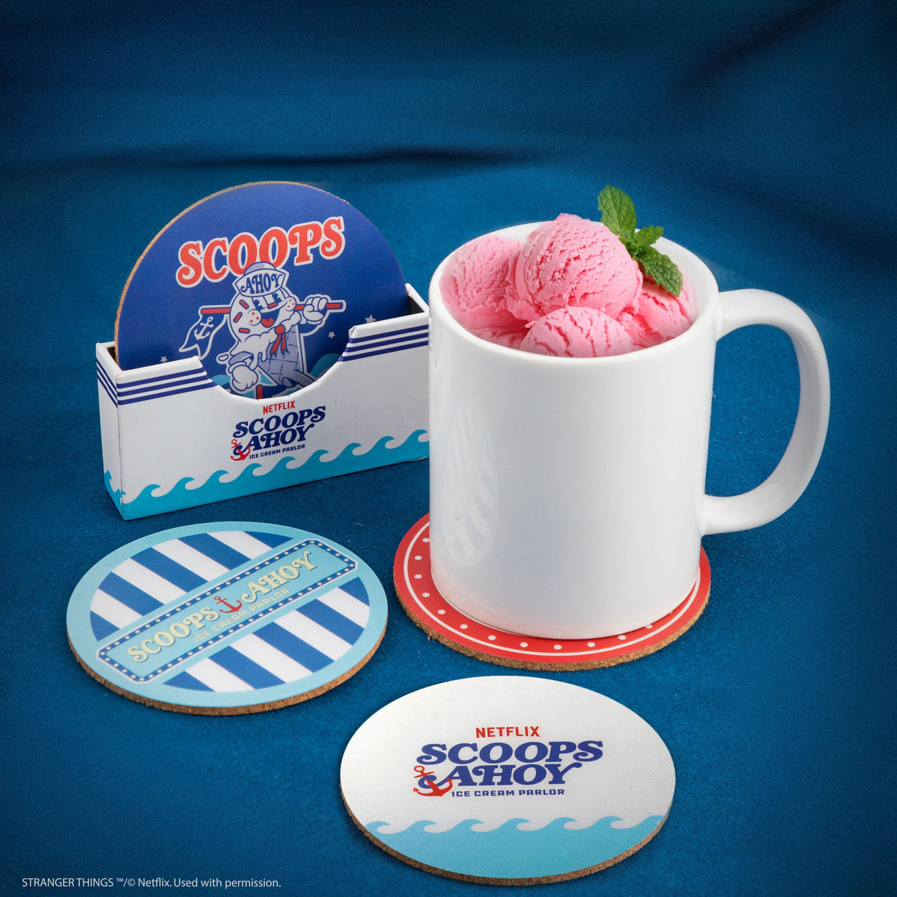Produktbild Stranger Things Untersetzer Scoops Ahoy 4er-Pack