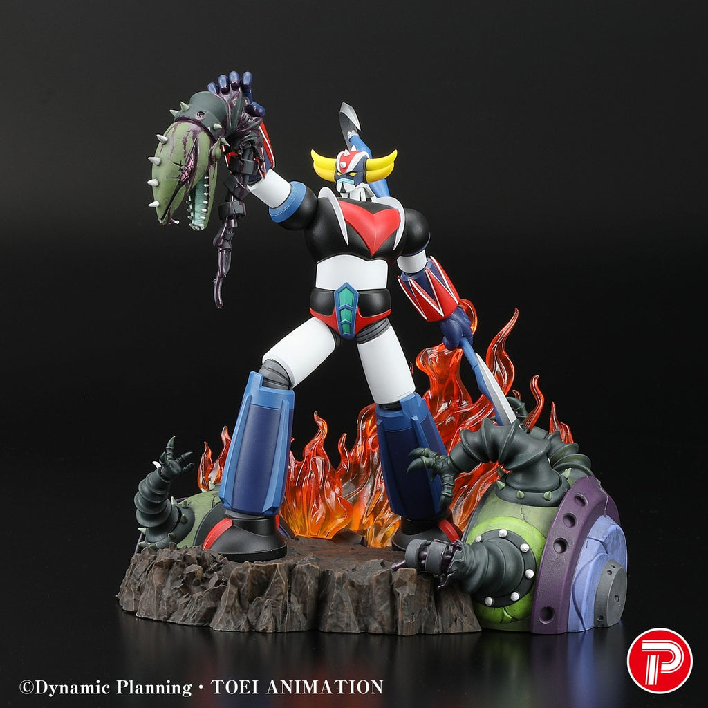 Produktbild Grendizer Scene Selection 01 PVC Statue Grendizer a cry of Victory 14 cm
