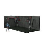 Produktbild Star Wars: The Mandalorian Vintage Collection Moff Gideon's Imperial Light Cruiser Hallway mit Mandalorian Privateer Act