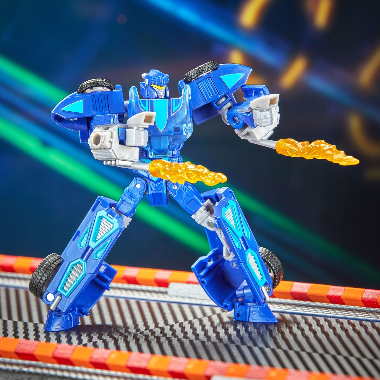 Produktbild Hot Wheels x Transformers Actionfigur Twin Mill 12 cm
