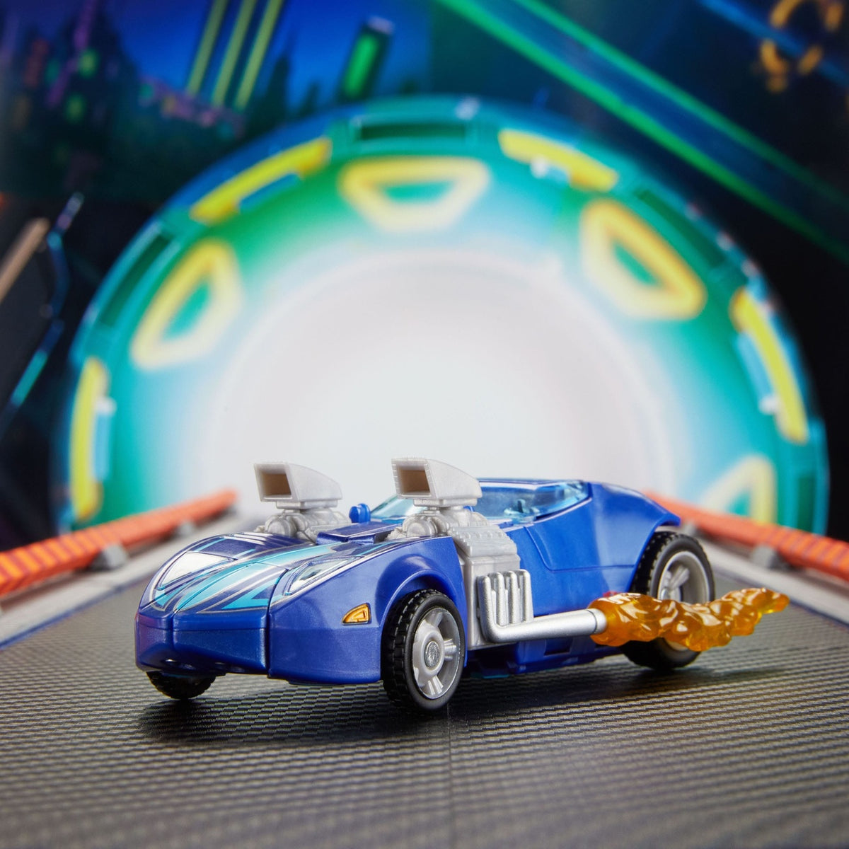 Produktbild Hot Wheels x Transformers Actionfigur Twin Mill 12 cm