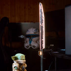 Produktbild Star Wars Lampe Mandalorian Darksaber 59 cm