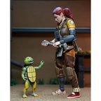 Produktbild Teenage Mutant Ninja Turtles (The Last Ronin The Lost Years) Actionfigur Grammy April with Baby Yi & Moja 18 cm