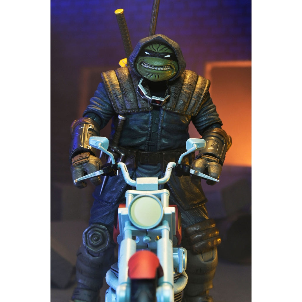 Produktbild Teenage Mutant Ninja Turtles (The Last Ronin The Lost Years) Actionfigur Casey Marie with Last Ronin Motorcycle 18 cm