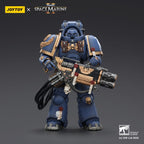 Produktbild Warhammer 40,000: Space Marine 2 Actionfigur Ultramarines Heavy Artificer Armor with Relic Multi-Melta 13 cm