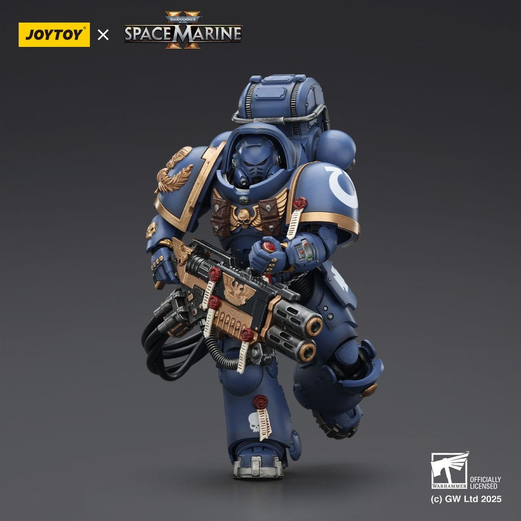 Produktbild Warhammer 40,000: Space Marine 2 Actionfigur Ultramarines Heavy Artificer Armor with Relic Multi-Melta 13 cm