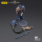 Produktbild Warhammer 40,000: Space Marine 2 Actionfigur Ultramarines Heavy Artificer Armor with Relic Multi-Melta 13 cm