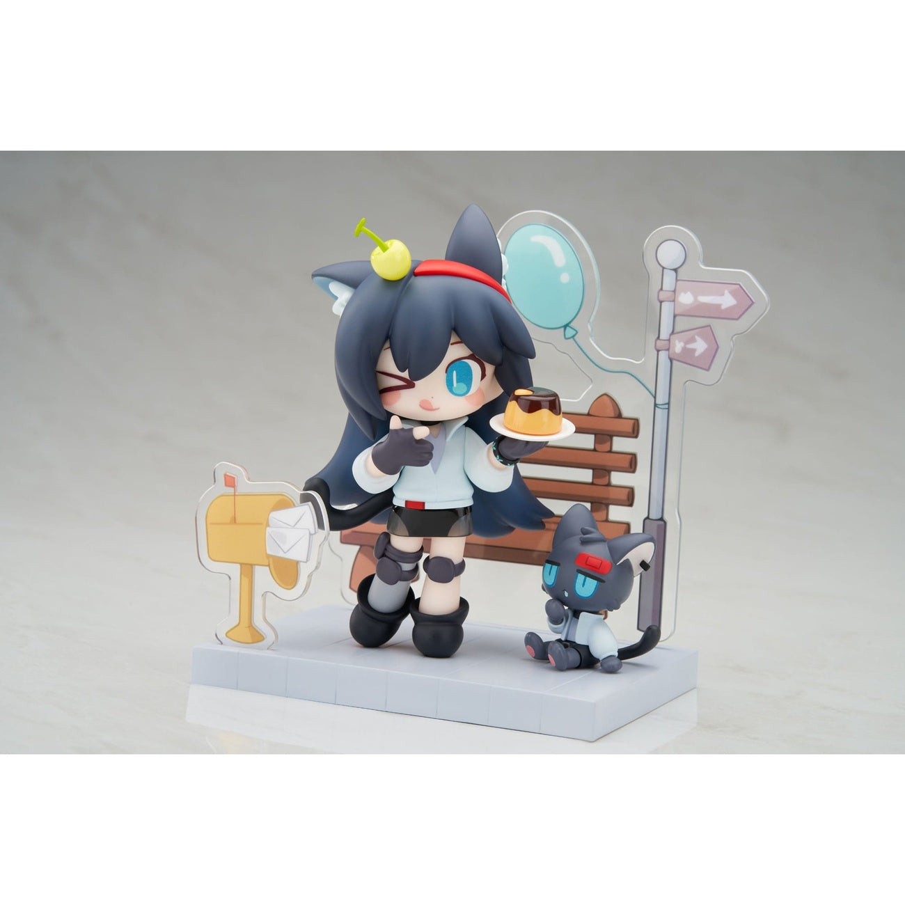 Produktbild Arknights PVC Statue Dessert Time Series Q-figure Blaze 11 cm