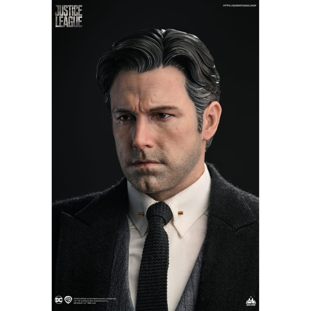 Produktbild Justice League Statue 1/4 Bruce Wayne (Ben Affleck) 51 cm