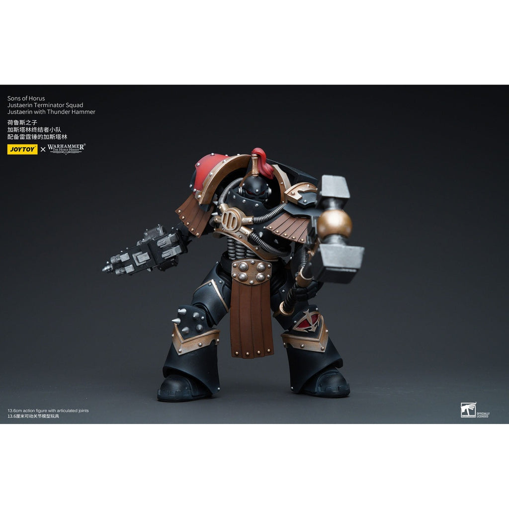 Produktbild Warhammer The Horus Heresy Actionfigur 1/18 Sons of Horus Justaerin Terminator Squad Justaerin with Thunder Hammer 12 cm