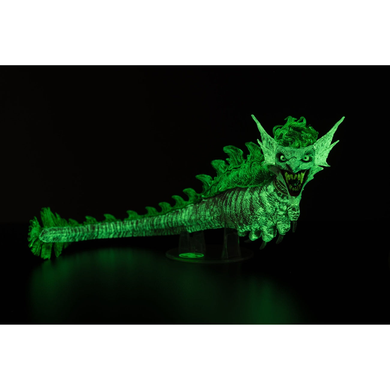 Produktbild Dark Nights: Metal DC Multiverse Actionfigur The Joker Dragon Glow in the Dark Edition (Gold Label) 25 cm