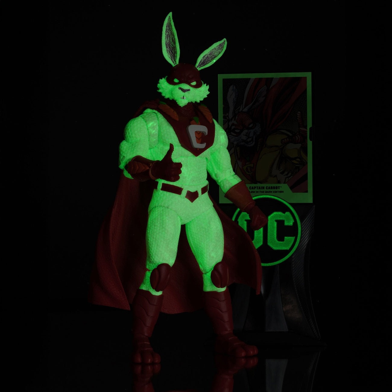 Product image DC Multiverse Action Figure Captain Carrot (Justice League Incarnate) Glow in the Dark Edition (Gold Label) 18 cm