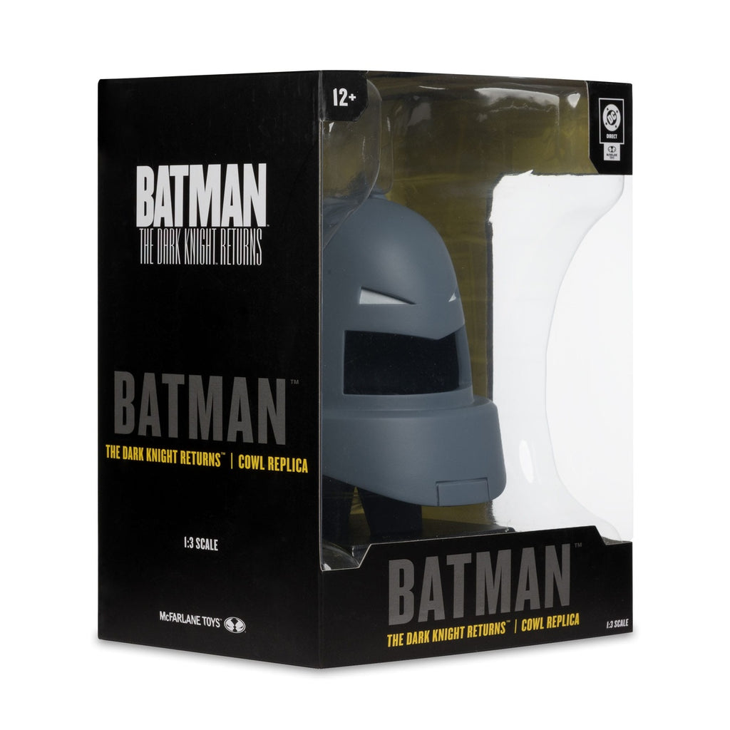 Produktbild Batman DC Direct Mini-Replik 1/3 Gepanzerte Batman Maske (Dark Knight Returns) 18 cm