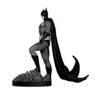 Produktbild DC Direct Statue 1/10 Batman by Bjorn Barends (Black White) 18 cm