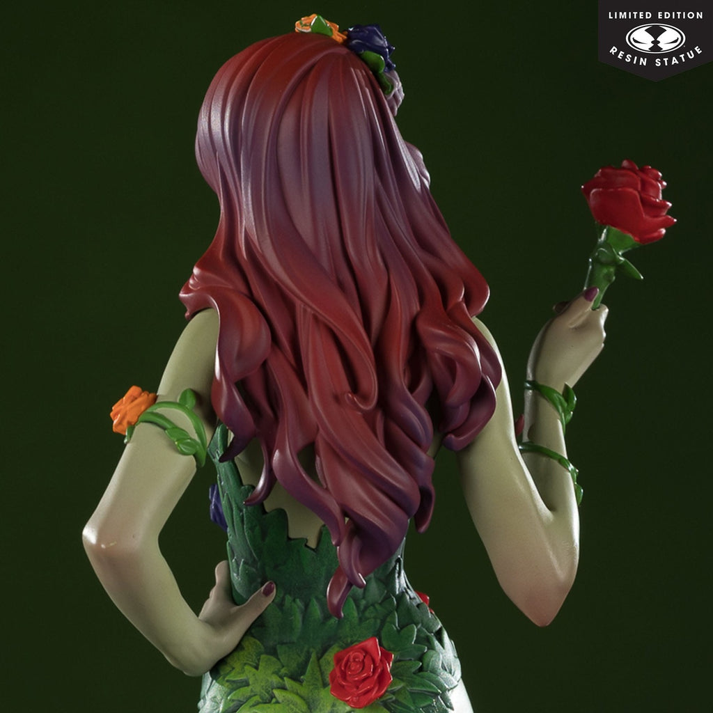 Produktbild DC Direct Cover Girls Statue 1/8 Poison Ivy by J. Scott Campbell 24 cm