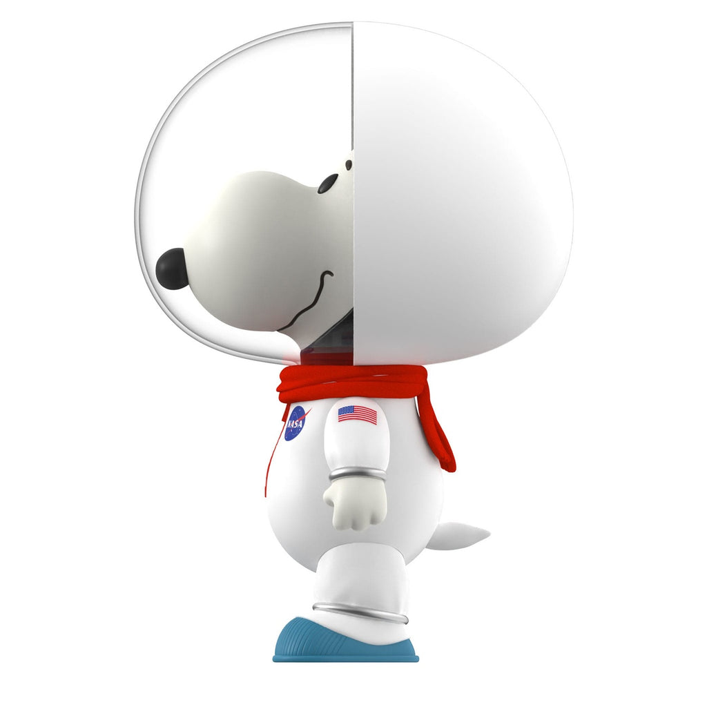 Product image Peanuts Supersize Vinyl Action Figure Snoopy White Spacesuit 30 cm