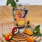 Produktbild Pokémon Glas Tumbler mit Trinkhalmen Glurak 480 ml