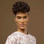 Produktbild Barbie Signature Puppe Ken Barbie Basics: Model 10