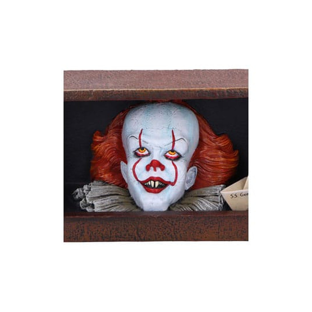 Produktbild Es Figur Pennywise Drain 8 cm