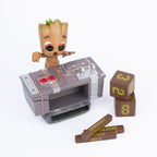 Produktbild Marvel 3D Ewiger Kalender Groot Death Button 12 cm