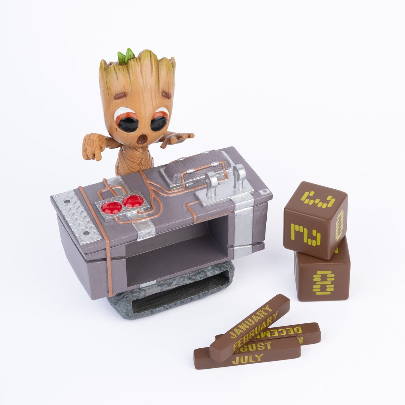 Produktbild Marvel 3D Ewiger Kalender Groot Death Button 12 cm
