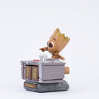 Produktbild Marvel 3D Ewiger Kalender Groot Death Button 12 cm